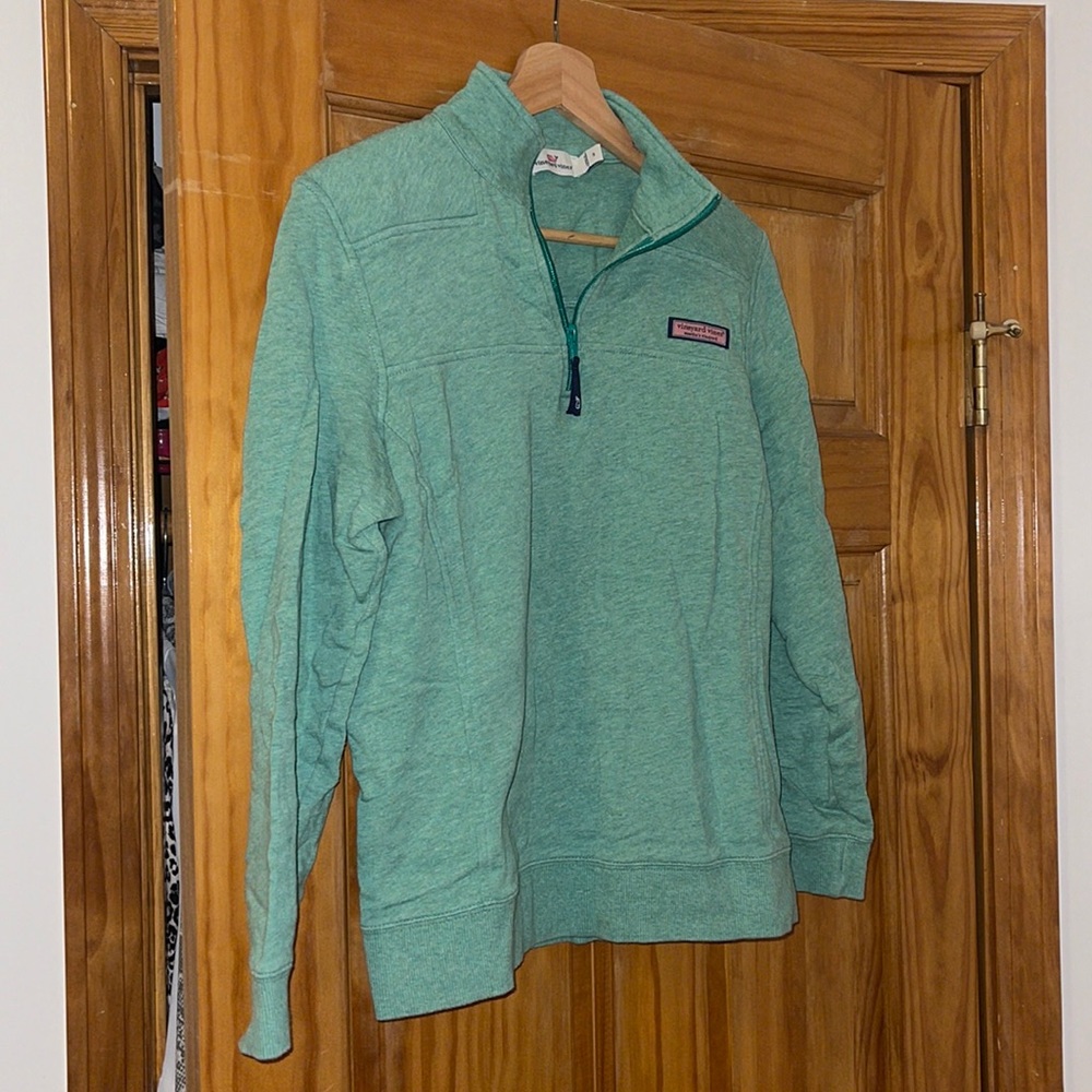 Authentic Vineyard Vines sweatshirt